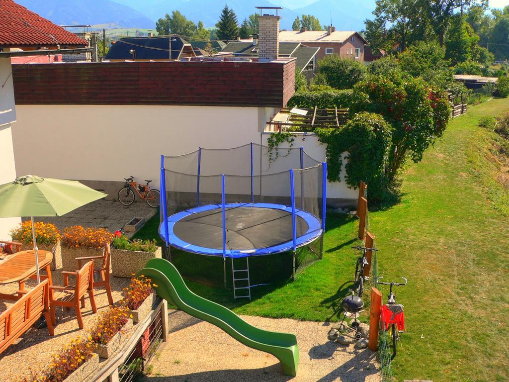 Privat Baja Hotell Liptovský Mikuláš Rum bild