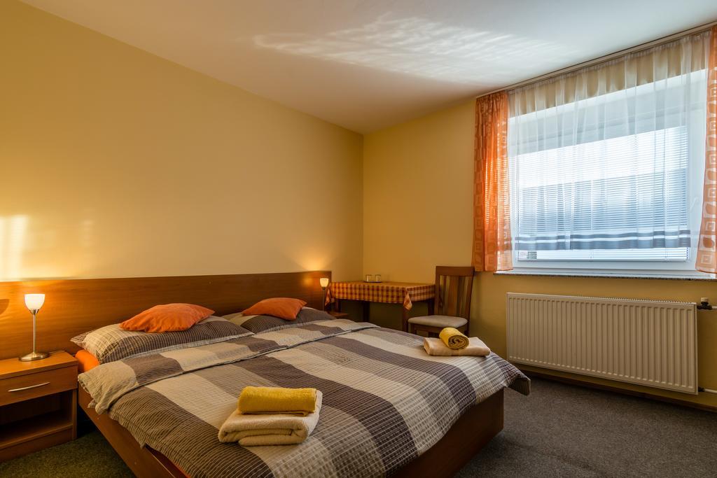 Privat Baja Hotell Liptovský Mikuláš Exteriör bild