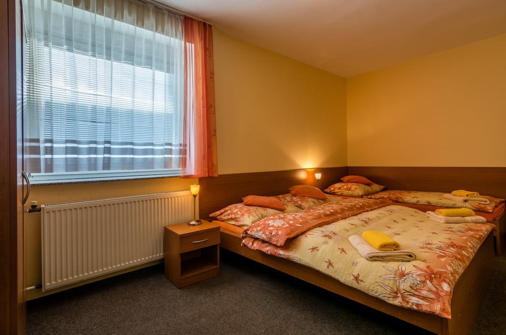 Privat Baja Hotell Liptovský Mikuláš Exteriör bild