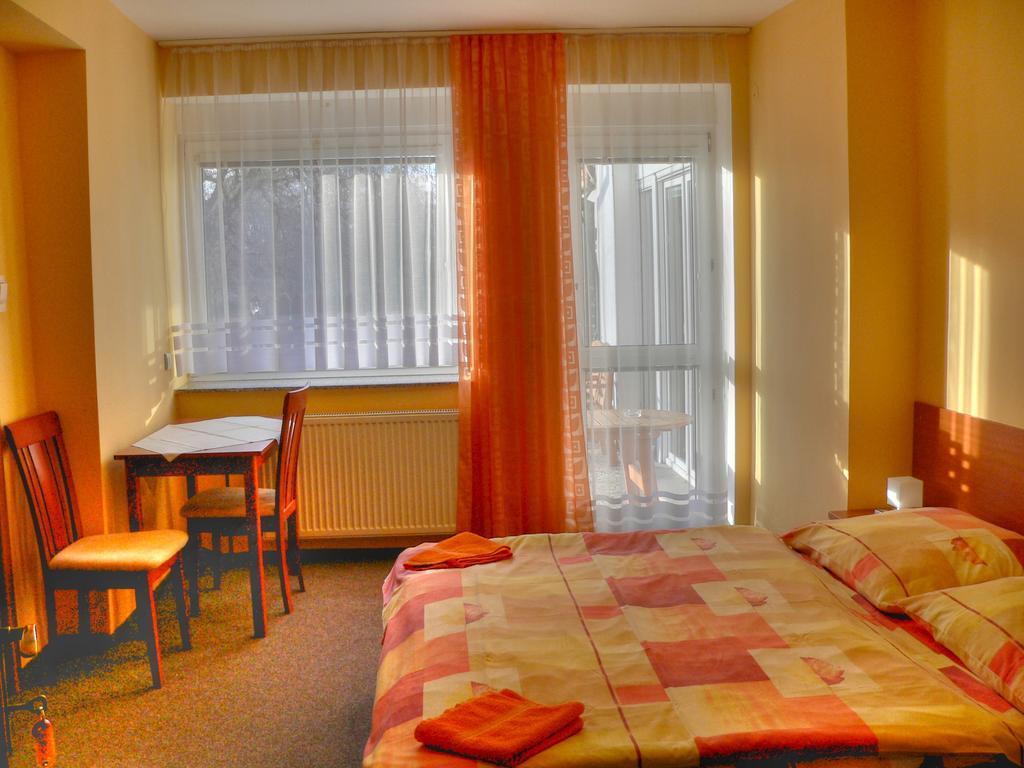 Privat Baja Hotell Liptovský Mikuláš Exteriör bild